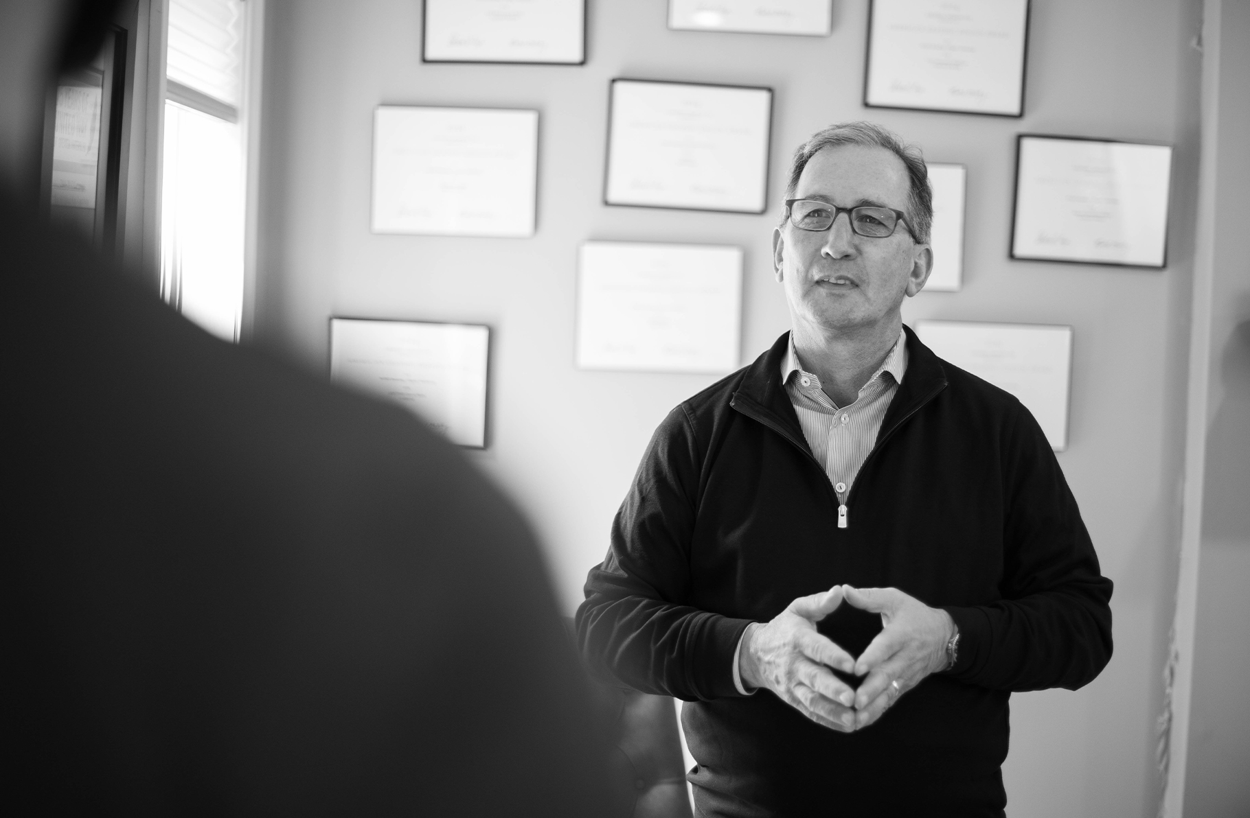 Rick Allen giving advice.